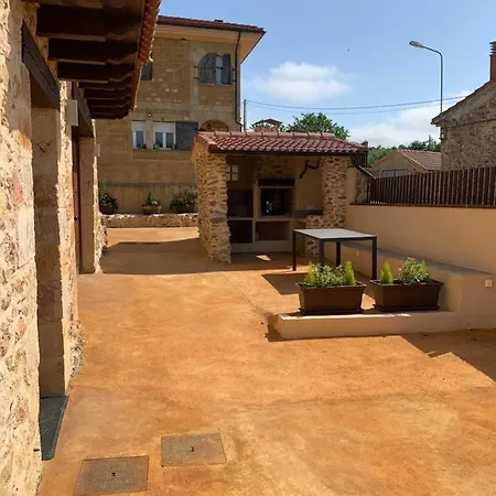 Marquina Rural Apartment